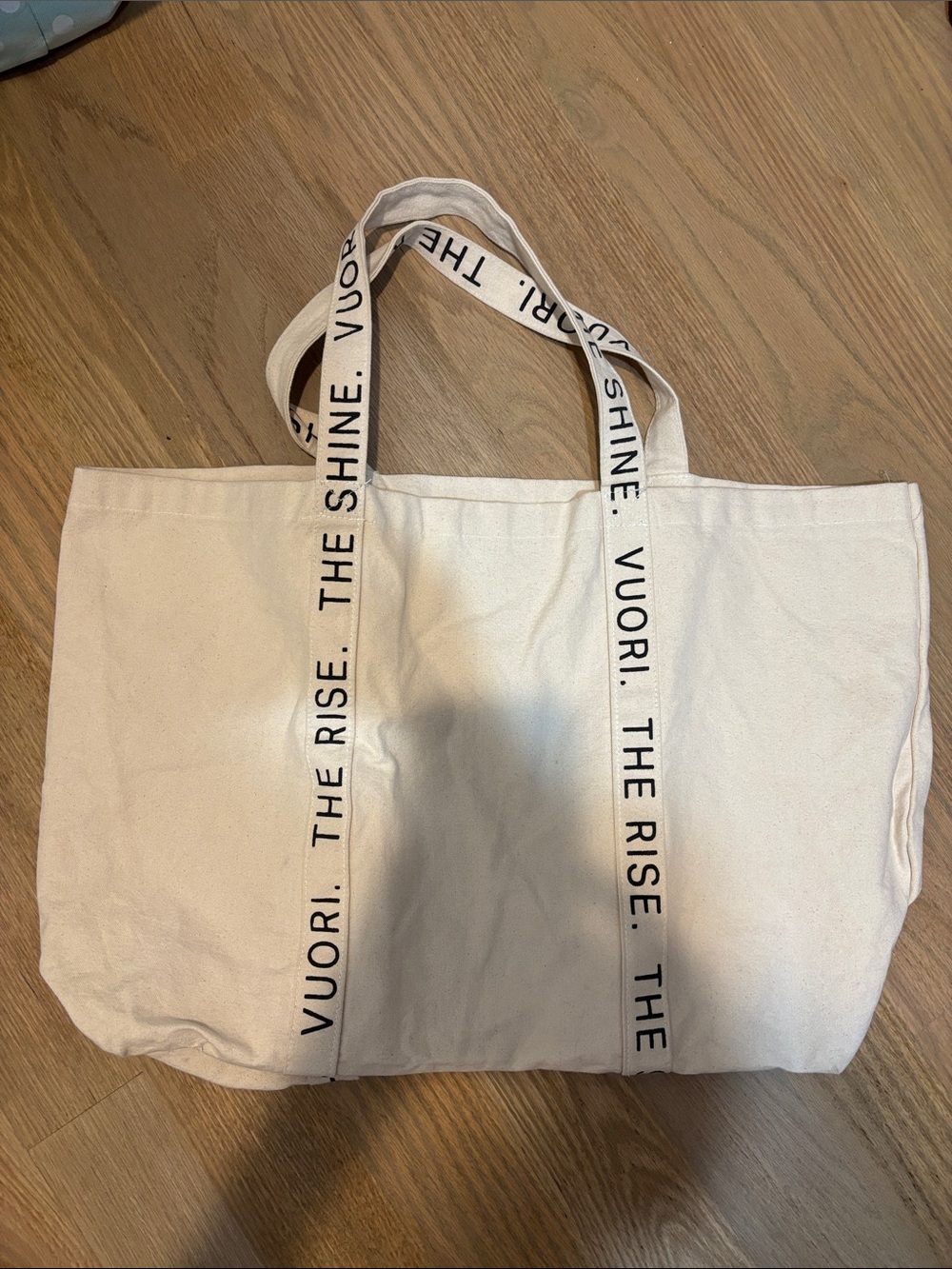 Vuori Tote Bag
